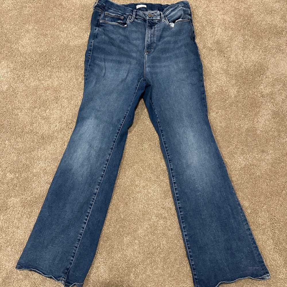 ALWAYS FITS 14-18 GOOD AMERICAN CLASSIC SLIM BOOTCUT JEANS | INDIGO